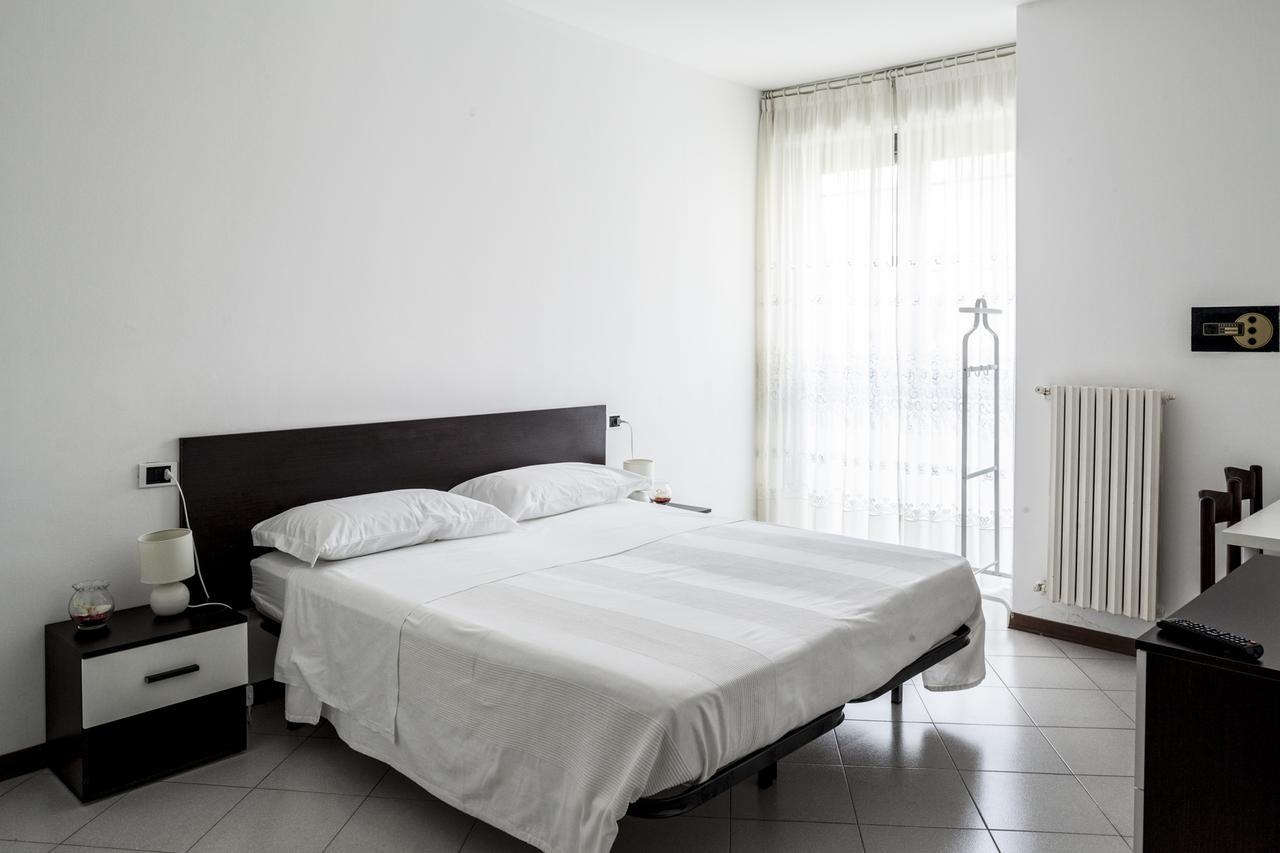 Bed & Breakfast Cesarina 볼로냐 객실 사진
