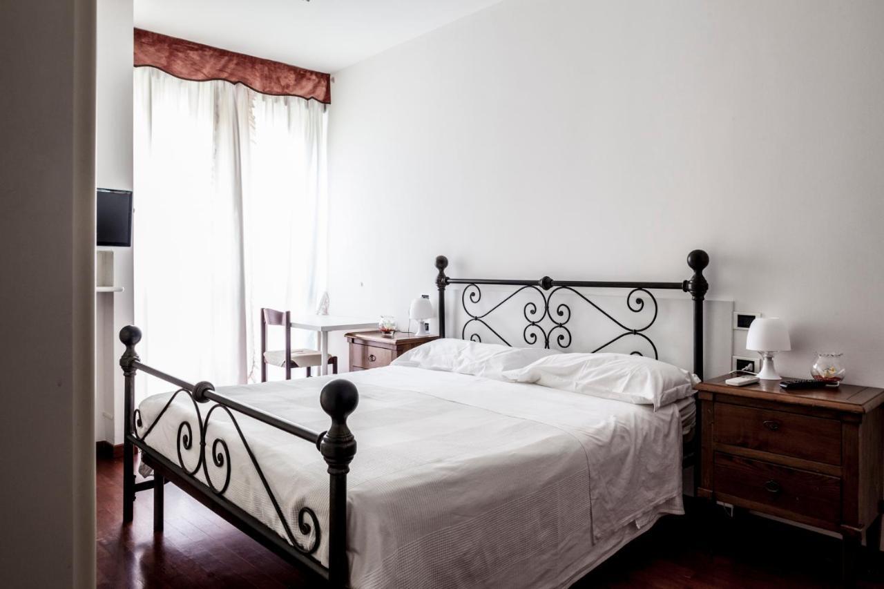 Bed & Breakfast Cesarina 볼로냐 객실 사진